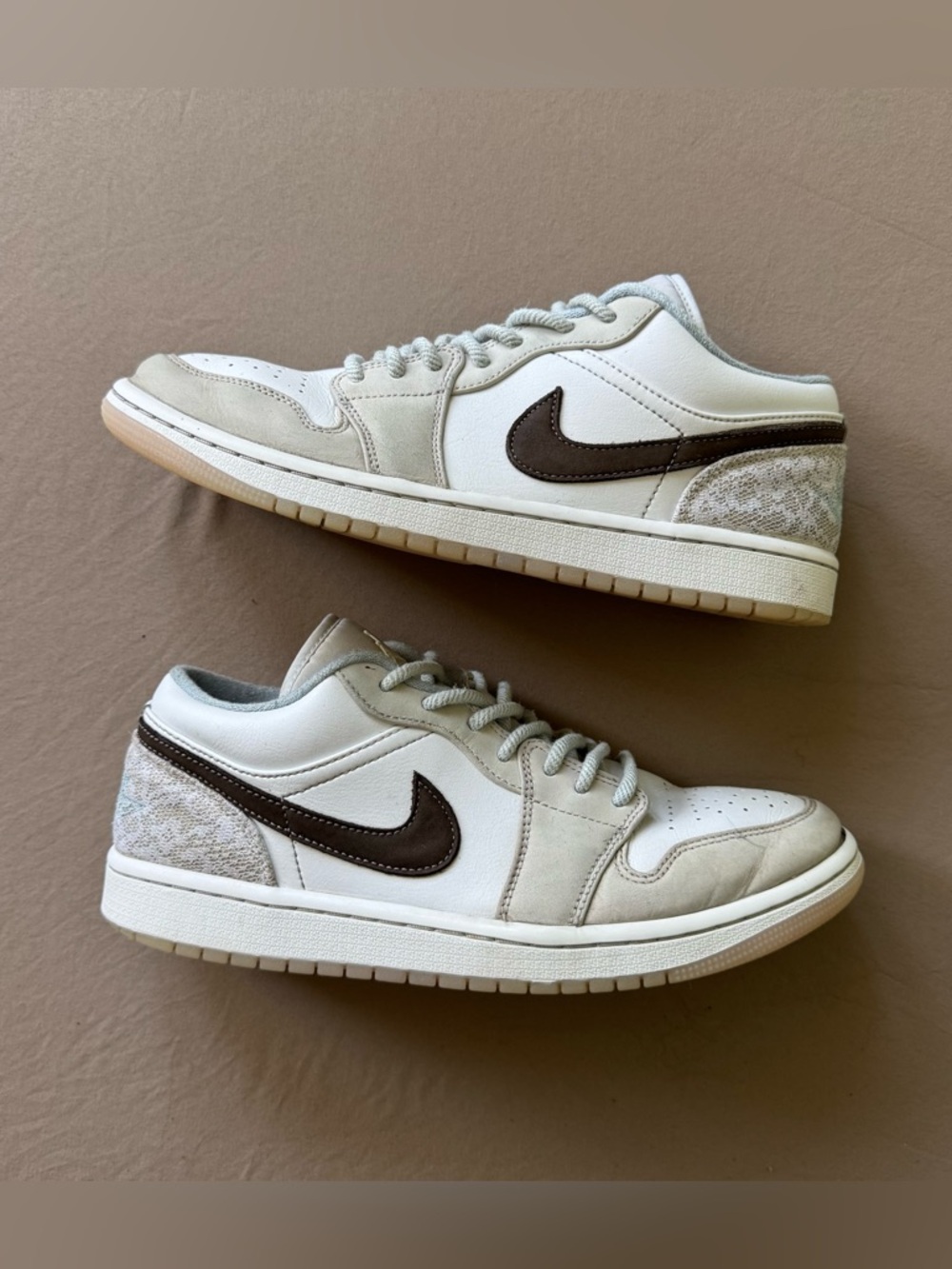 Air Jordan 1 Low Sneakers “Coral”